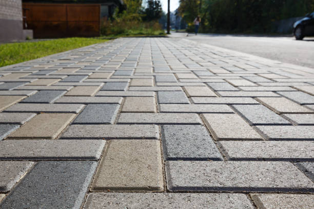 Best Interlocking Driveway Pavers  in La Harpe, IL